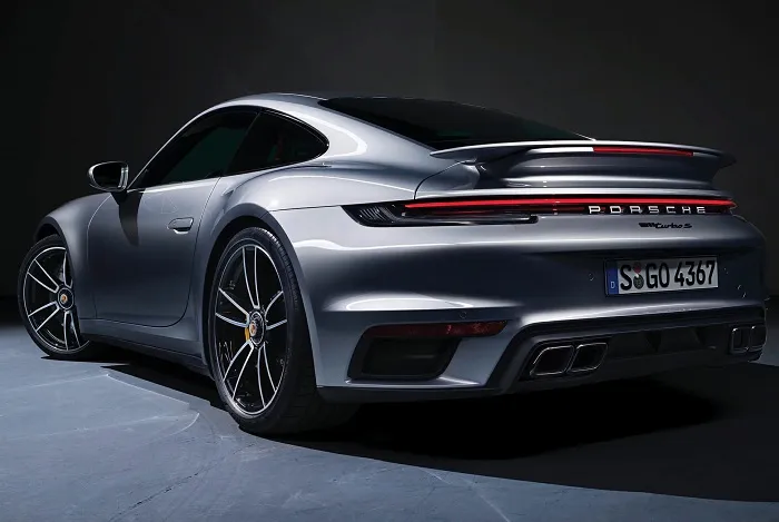 Noul Porsche 911, 2023